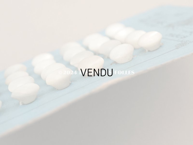 画像5: アンティーク マザーオブパール製 ボタン 8~9mm パールホワイト 24ピース シェルボタン