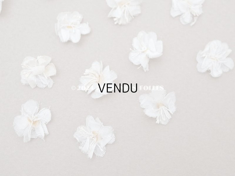 画像4: アンティーク 小さな布花 20ピースのセット　1.5cm オフホワイト