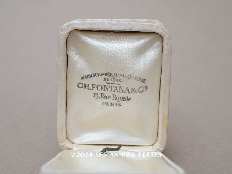 画像3: 1900年頃 アンティーク  シルクサテンのジュエリーボックス  オフホワイト