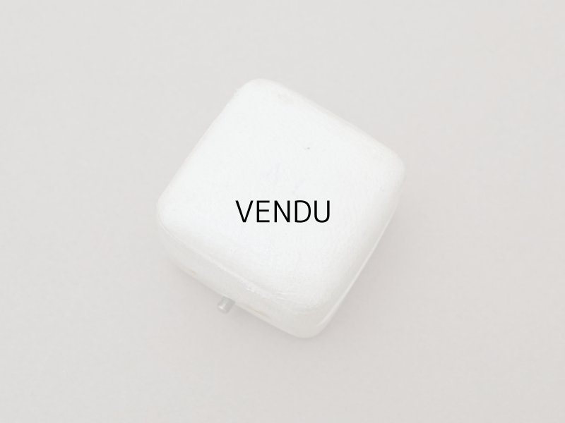 画像6: アンティーク 本革製 リングボックス イニシャル入り ジュエリーボックス オフホワイト