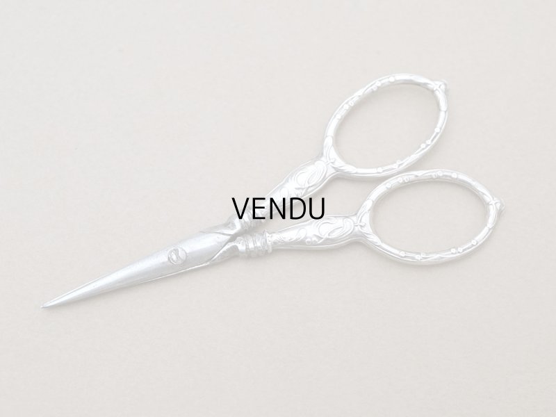 画像4: 1900年頃 アンティーク シルバー製 ヤドリギの裁縫道具セット