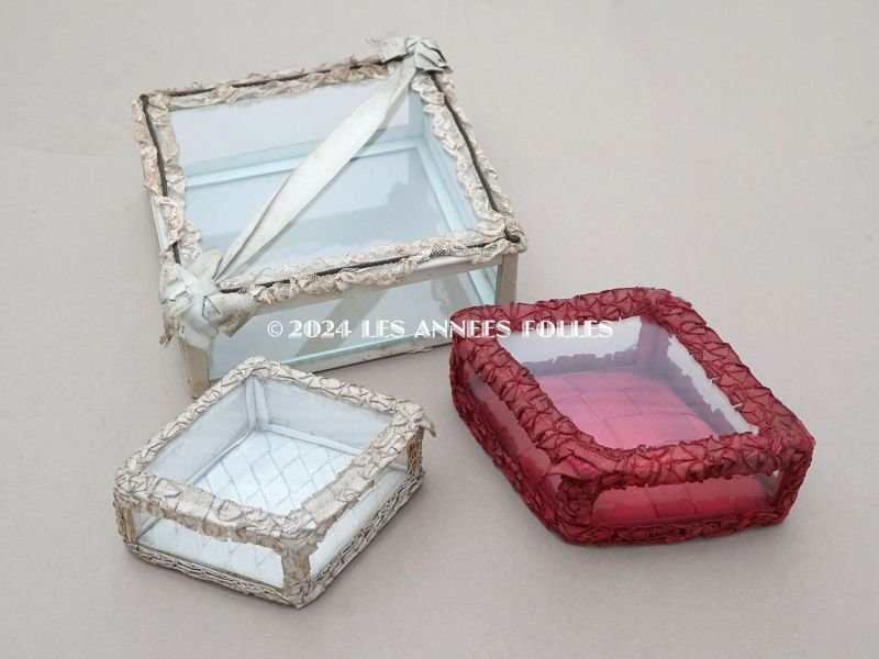 画像13: アンティーク リボンワークのジュエリーボックス スモーキーパウダーブルー ガラスケース