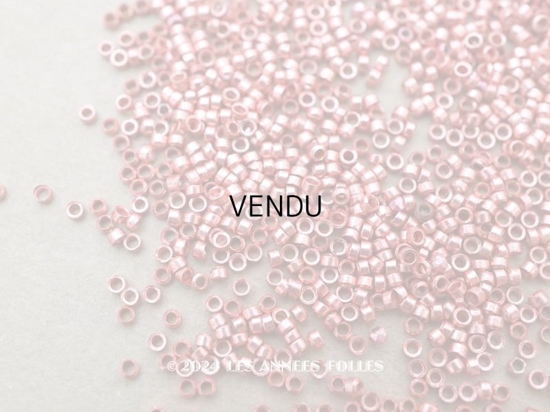 画像1: 1900年頃 アンティーク メタル製 ビーズ 筒型 ピンク 10g