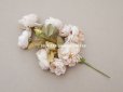 画像2: アンティーク 薔薇の布花のブーケ パウダーピンク　クウォーターロゼット咲き (2)