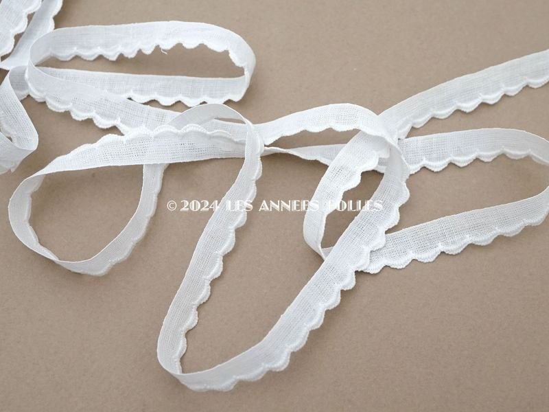 画像3: アンティーク スカラップトリム 刺繍入り ホワイト 1.3cm幅 