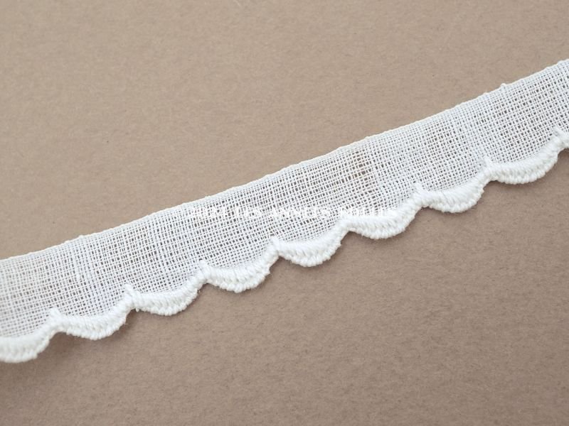 画像2: アンティーク スカラップトリム 刺繍入り ホワイト 1.3cm幅 
