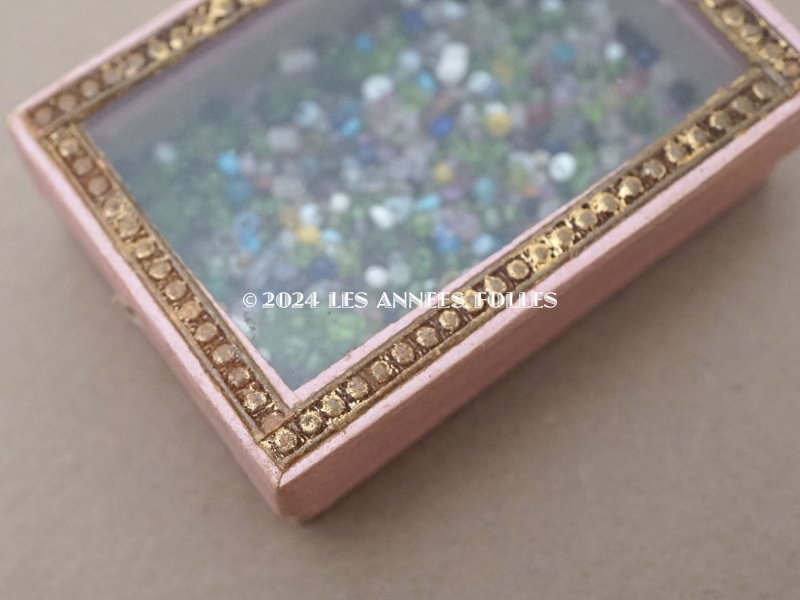 画像7: 1900年代頃　アンティーク ガラスの蓋の紙箱 淡いピンク