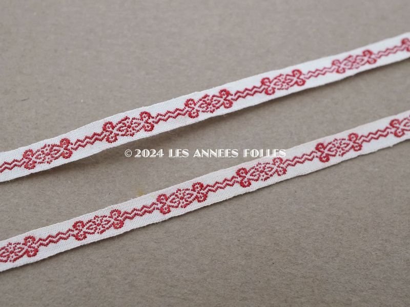 画像3: 1900年頃 アンティーク トリム ドール用 極細 4.5mm幅 ワインレッドの刺繍入り