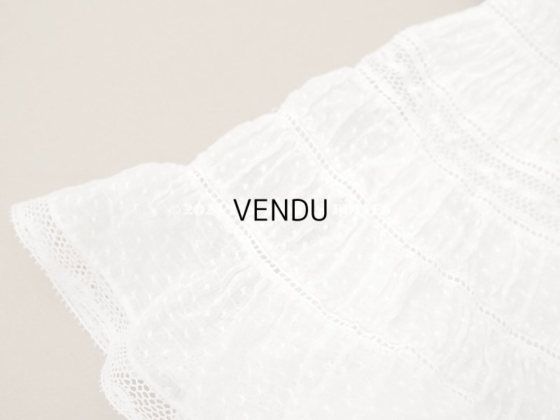 画像4: 1900年頃 アンティーク ドールドレス　ドット刺繍のコットンファブリック ベビードレス　