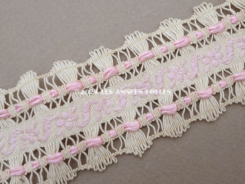 画像3: アンティーク シルク＆コットンのレース ピンクの花模様の刺繍＆ライン入り 