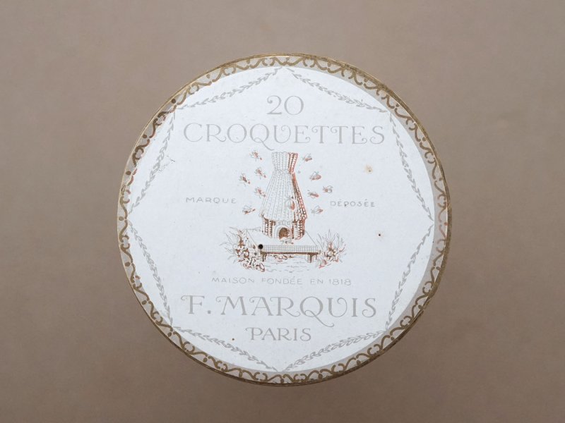 画像2: 1900年頃 アンティーク 『ショコラ・フランソワ・マルキ』のお菓子箱  20 CROQUETTES CHOCOLAT AU LAIT - CHOCOLAT FRANCOIS MARQUIS PARIS -