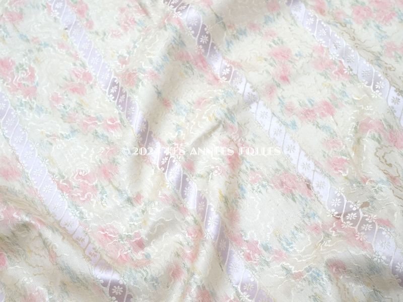 画像2: 19世紀 アンティーク  シルク製 ファブリック ほぐし織 ピンクの薔薇＆勿忘草のリース