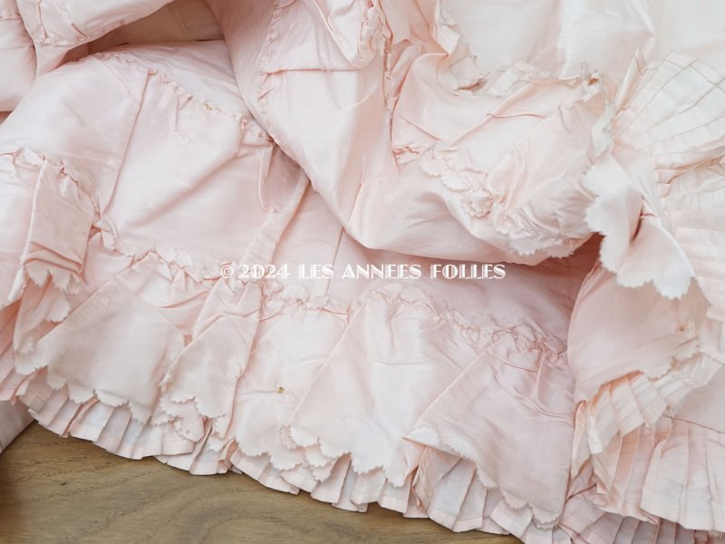 画像2: 1900年頃 アンティーク シルク製 ドレス用 淡いピンクのペチコート　