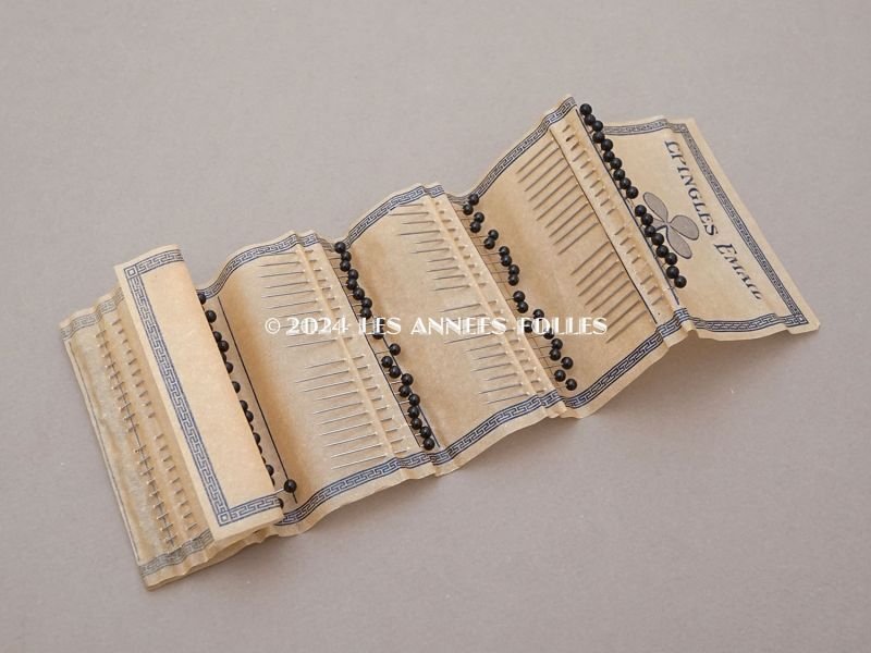 画像2: 未使用 アンティーク エパングルシート 97ピース EPINGLES EMAIL AU TREFLE 