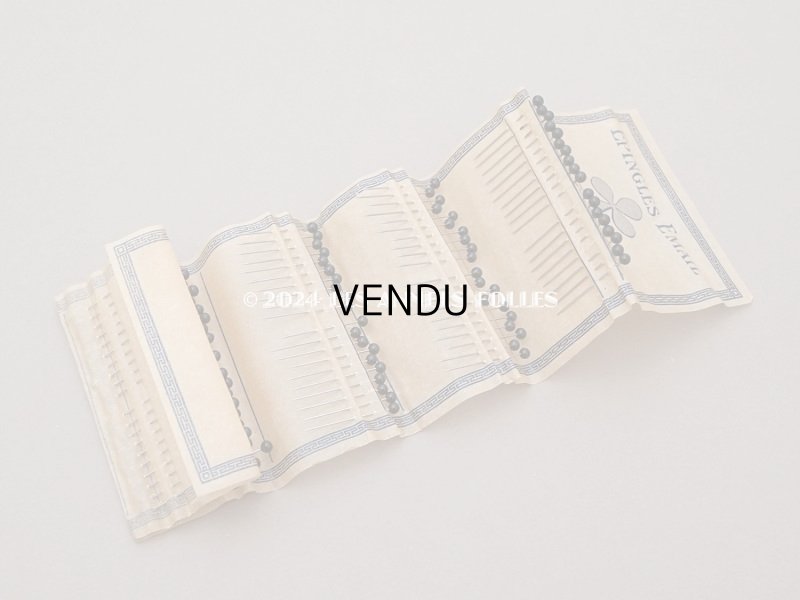 画像2: ＊蚤の市＊未使用 アンティーク エパングルシート 97ピース EPINGLES EMAIL AU TREFLE 