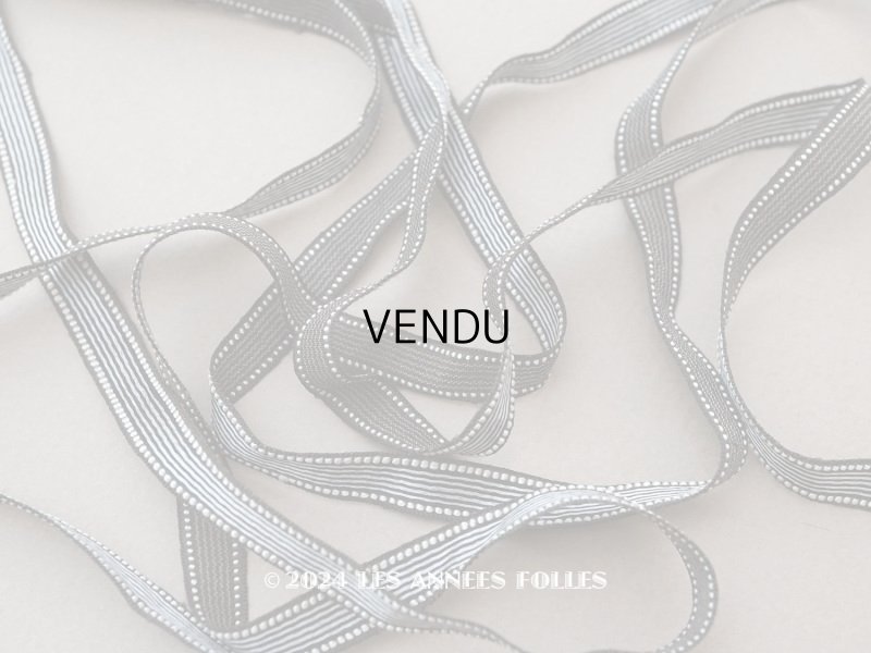 画像1: アンティーク パールリムのリボン モノトーン 2.81m 9mm幅 黒＆白