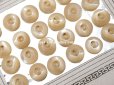 画像4: アンティーク マザーオブパール製 極小 ボタン 6mm 24ピース シェルボタン アイボリー (4)