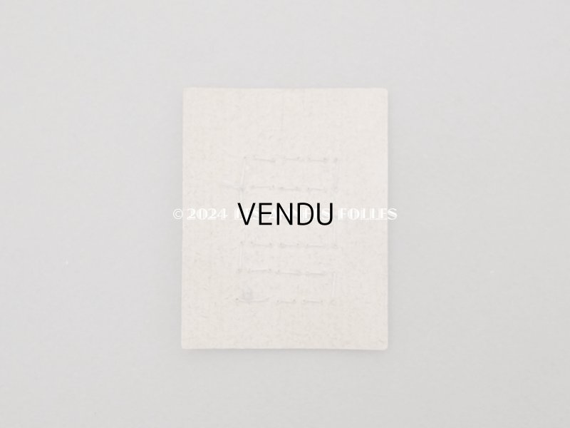 画像3: アンティーク マザーオブパール製 極小 ボタン 6mm 24ピース パウダーブルー＆オフホワイト シェルボタン 