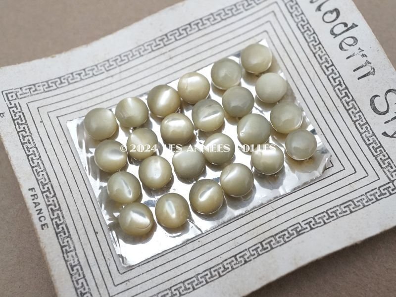 画像5: アンティーク マザーオブパール製 極小 ボタン 5mm 24ピース シェルボタン 枯草色（淡いカーキ)
