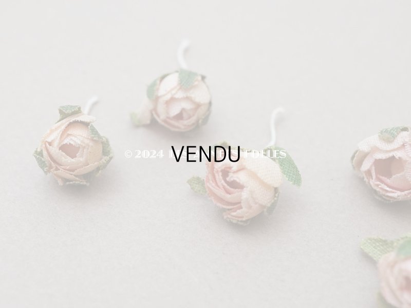 画像3: アンティーク 小さな薔薇の布花 5〜6ピースのセット パウダーピンク ドール用