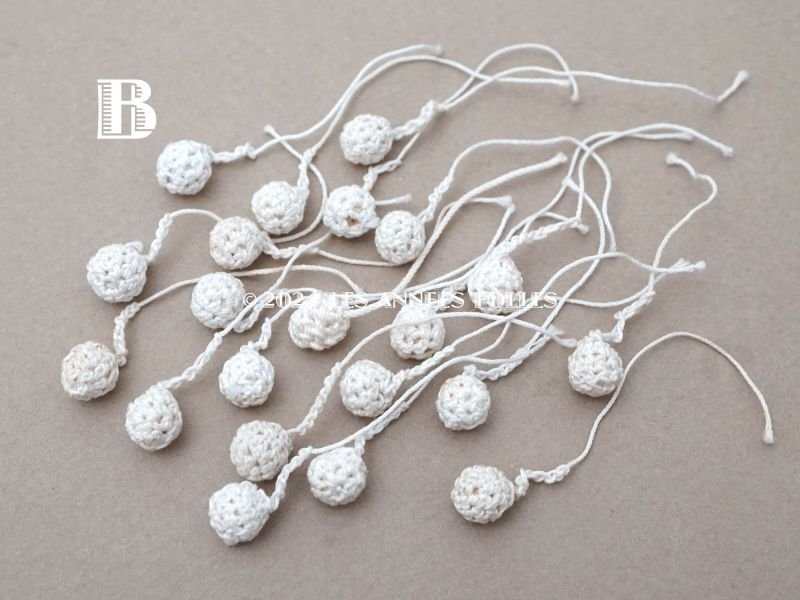 画像6: 1900年頃 アンティーク  コットンクロシェのポンポン 21ピースのセット 7mm