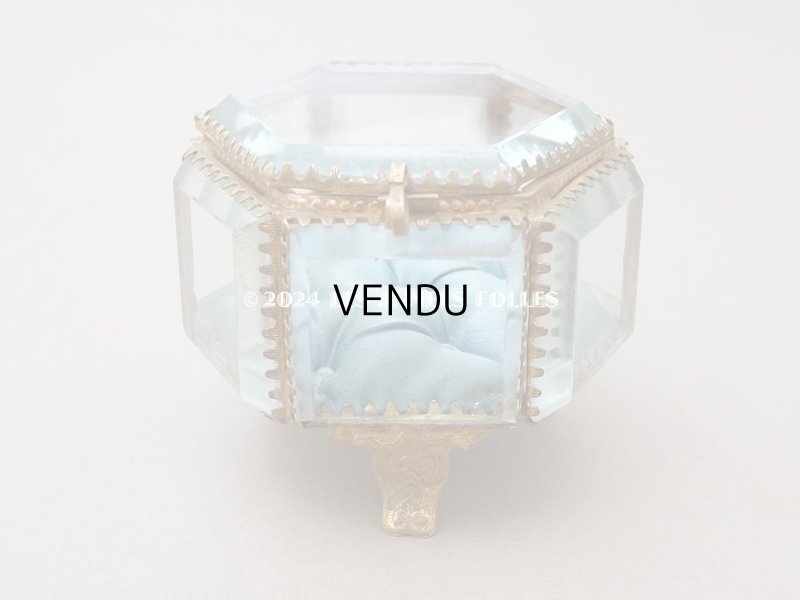 画像3: 19世紀末 アンティーク ジュエリーボックス 6角形 スモーキーブルーのシルク製クッション