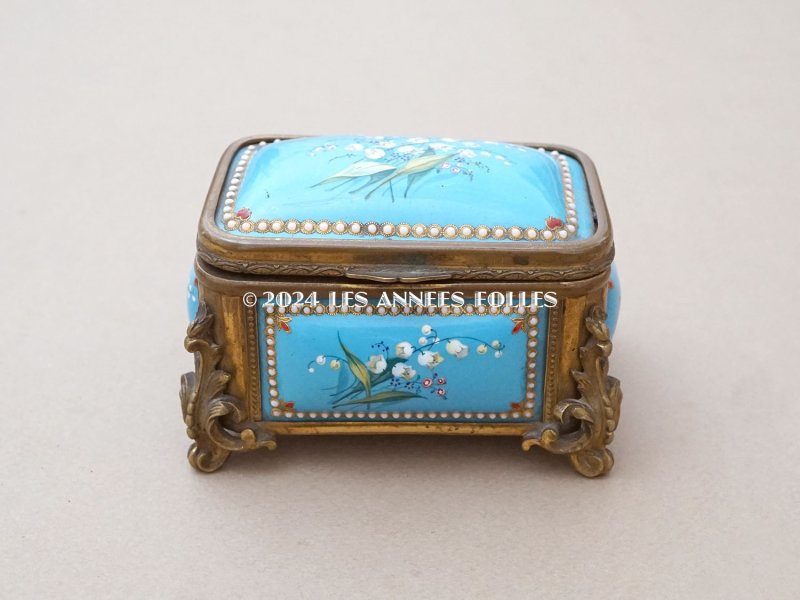 画像3: 19世紀 アンティーク 鈴蘭のジュエリーケース ブレッサン・エナメル パールの装飾 シルククッション付