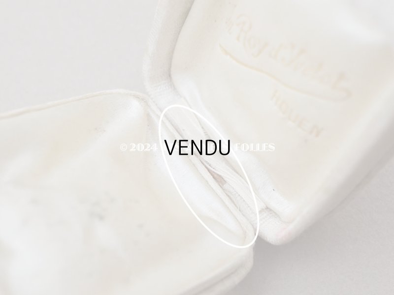 画像8: 1900年頃 アンティーク ジュエリーボックス  花模様のシルク地