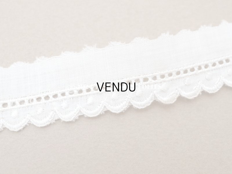 画像4: アンティーク スカラップレース ドット刺繍入り 