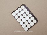 アンティーク 8mm リネンのくるみボタン ドール用 12ピースのセット オフホワイト 