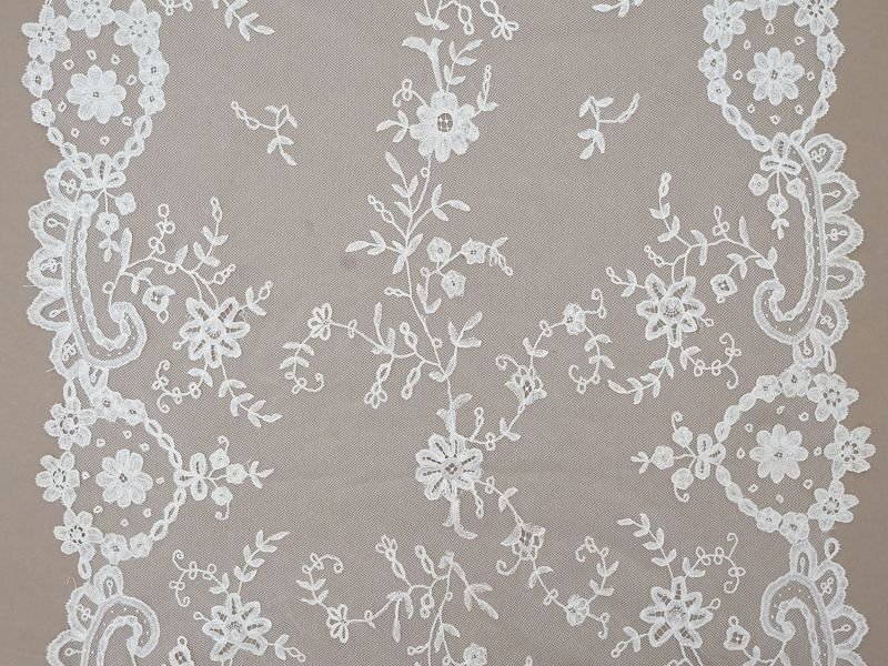 画像9: アンティーク ウェディングヴェール 花のモチーフ 約55×258cm アプリカシオン・アングルテール 