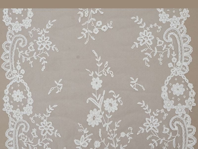 画像7: アンティーク ウェディングヴェール 花のモチーフ 約55×258cm アプリカシオン・アングルテール 