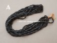 画像3: アンティーク スフレビーズ 黒 4×11mm 約220〜300ピース 吹きガラス製ビーズ   (3)