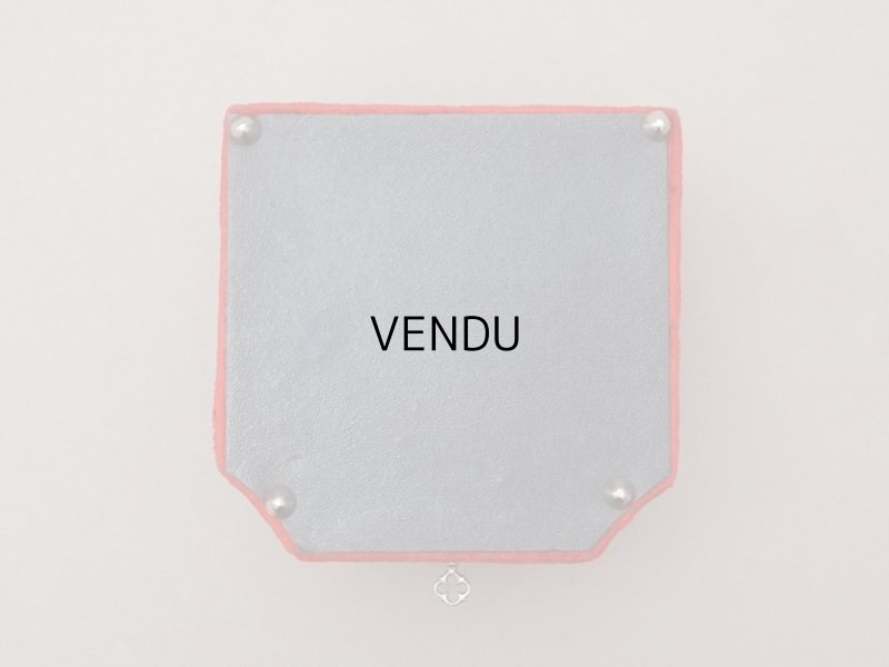 画像16: 19世紀末 アンティーク バカラ社のクリスタル香水瓶入り 裁縫箱 レッド＆パウダーブルー ベルベット＆シルククッション