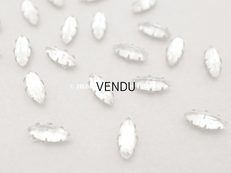 画像6: 19世紀末 アンティーク 台座付 ラインストーン クリア 24ピースのセット 4×9mm