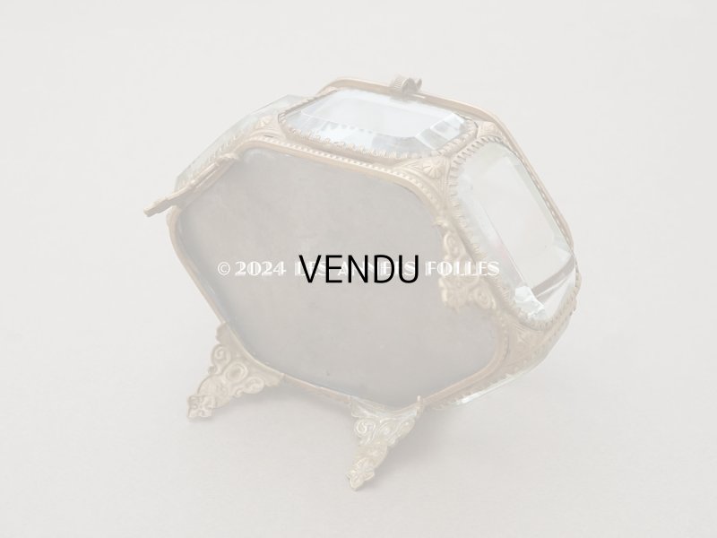 画像3: 19世紀 アンティーク 大きなジュエリーボックス 六角形 ワイン色のシルク製クッション