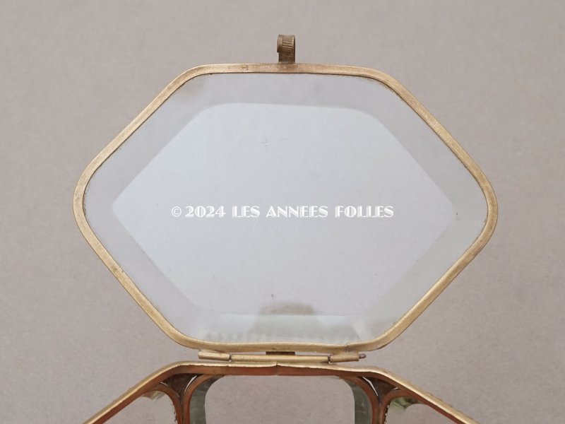 画像5: 19世紀 アンティーク 大きなジュエリーボックス 六角形 ワイン色のシルク製クッション