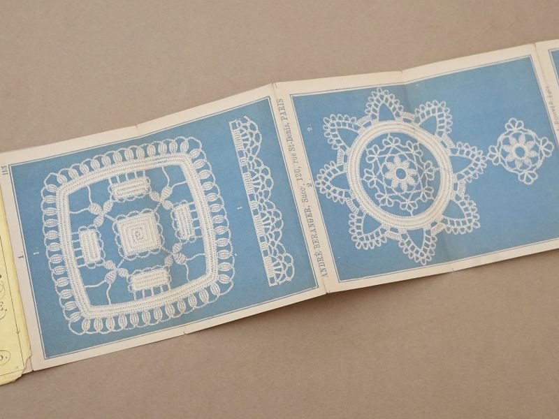 画像5: ＊蚤の市＊アンティーク エンボス加工 レース図案 3点セット 
