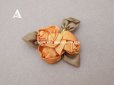 画像2: アンティーク シルク製 薔薇のロココモチーフ 山吹色 (2)
