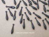 アンティーク ゼラチン製 スフレ スパンコール アイシクル型 ブラック 16mm 100ピースのセット