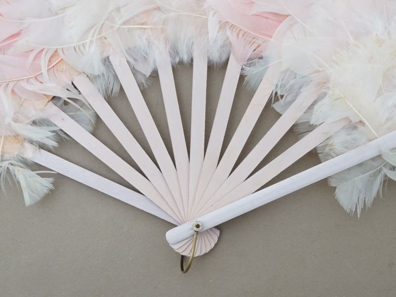 画像4: アンティーク フェザーのファン パウダーピンク