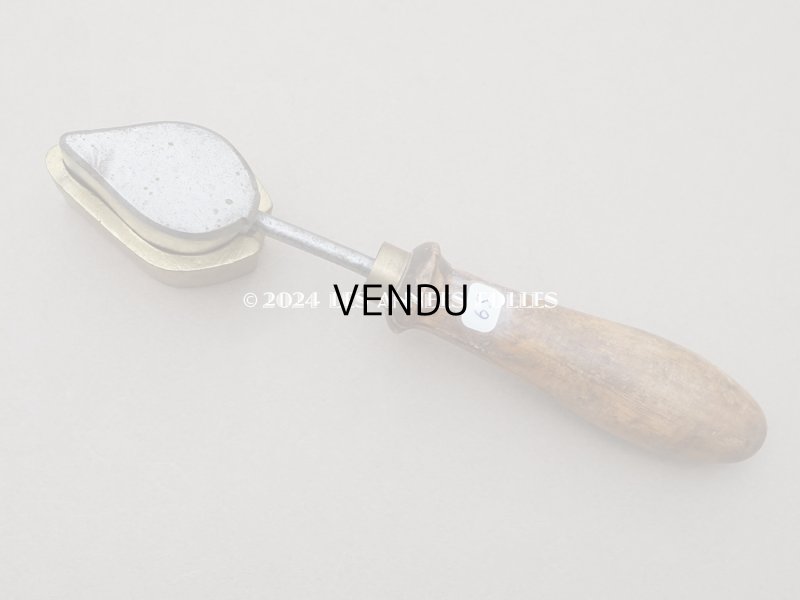 画像6: 19世紀末 アンティーク  こて リーフ 型押し 