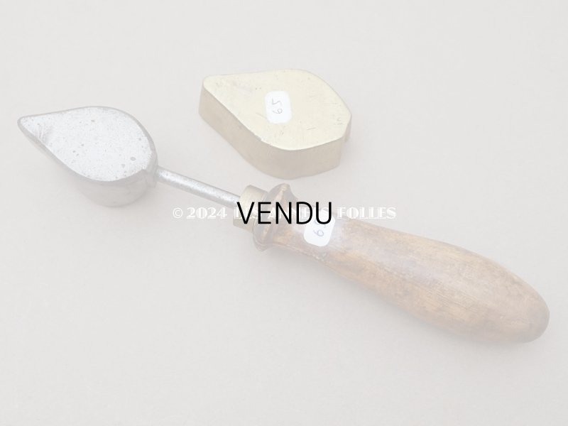 画像5: 19世紀末 アンティーク  こて リーフ 型押し 