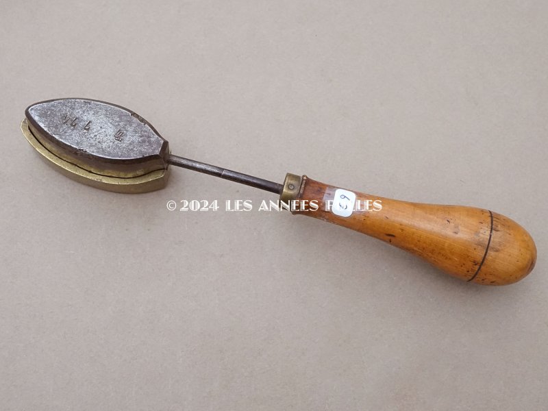 画像6: 19世紀末 アンティーク  こて リーフ 型押し