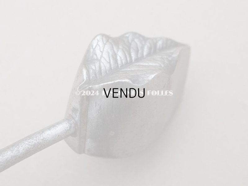 画像4: 19世紀末 アンティーク  こて リーフ 型押し 