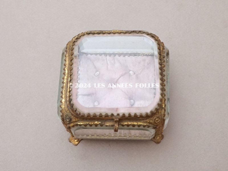 画像4: 19世紀末 アンティーク ジュエリーボックス ピンクのシルククッション