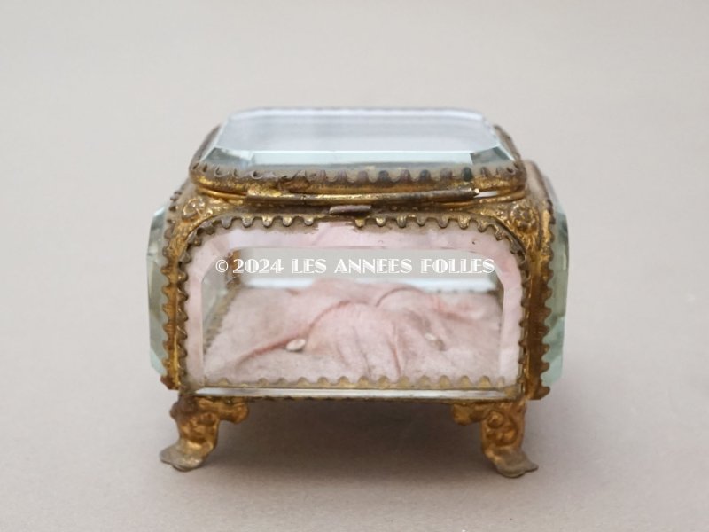 画像14: 19世紀末 アンティーク ジュエリーボックス ピンクのシルククッション