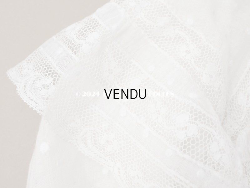 画像5: 1900年頃 アンティーク ドール&ベビー用 袖付きケープ ドット刺繍のコットンファブリック＆レース 裏地付き