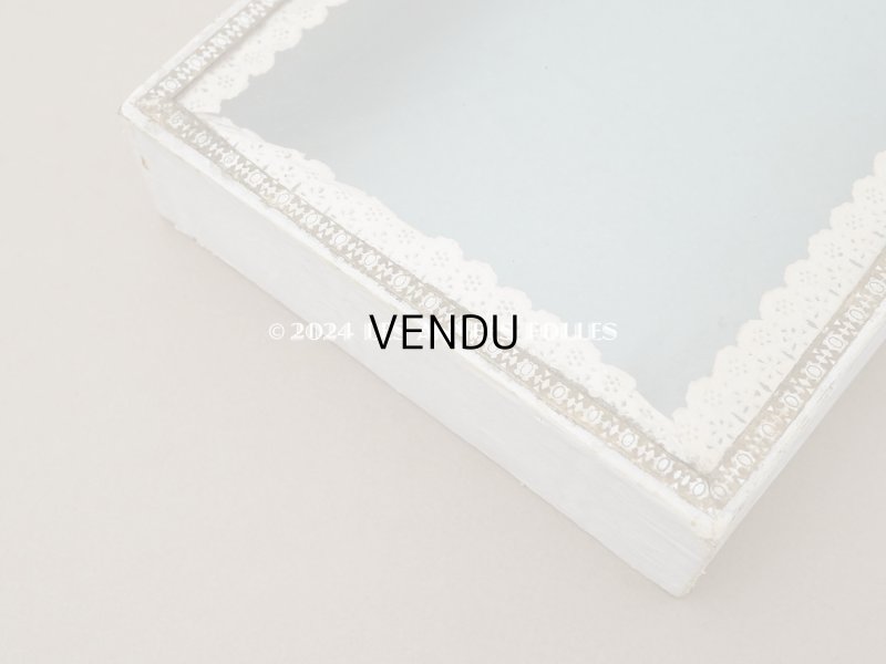 画像4: アンティーク プレザントワール 硝子の蓋のショーケース 初聖体の腕章入れ