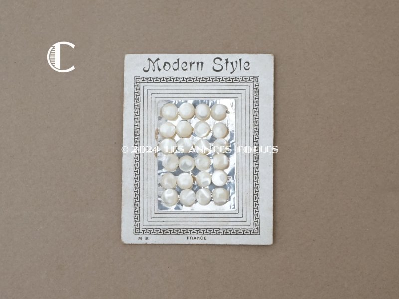 画像8: アンティーク マザーオブパール製 極小 ボタン 5mm パールホワイト 24ピース シェルボタン